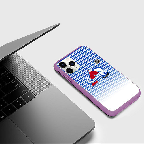 Чехол iPhone 11 Pro матовый Колорадо Эвеланш - геометрический градиент / 3D-Фиолетовый – фото 3