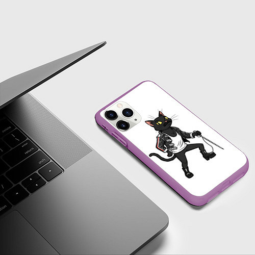 Чехол iPhone 11 Pro матовый Кот - Фредди Меркьюри / 3D-Фиолетовый – фото 3