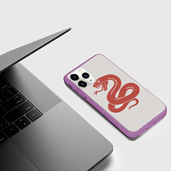 Чехол iPhone 11 Pro матовый Змей - красный, цвет: 3D-фиолетовый — фото 2