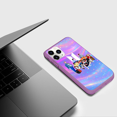 Чехол iPhone 11 Pro матовый BTS на диване / 3D-Фиолетовый – фото 3
