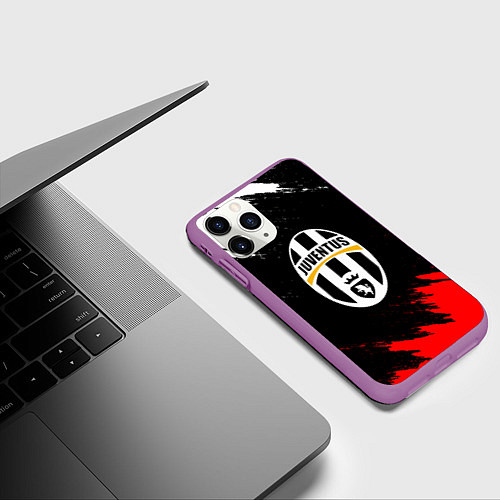 Чехол iPhone 11 Pro матовый Ювентус краски текстура / 3D-Фиолетовый – фото 3
