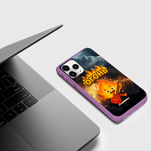 Чехол iPhone 11 Pro матовый Огонь гитарист / 3D-Фиолетовый – фото 3