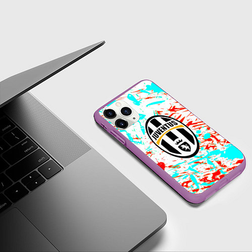 Чехол iPhone 11 Pro матовый Ювентус штрихи красок текстура / 3D-Фиолетовый – фото 3