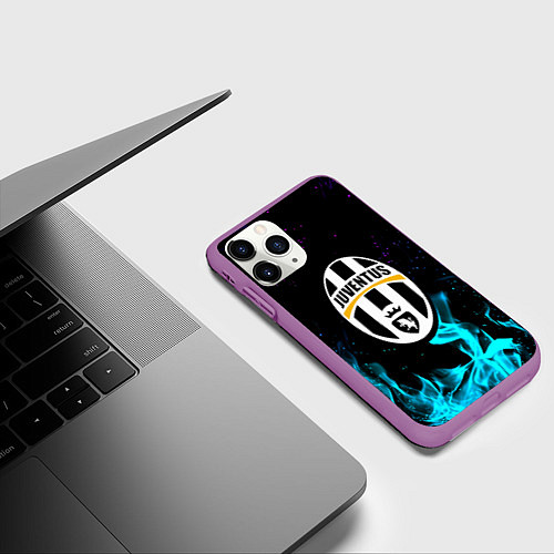 Чехол iPhone 11 Pro матовый Ювентус неоновый огонь / 3D-Фиолетовый – фото 3