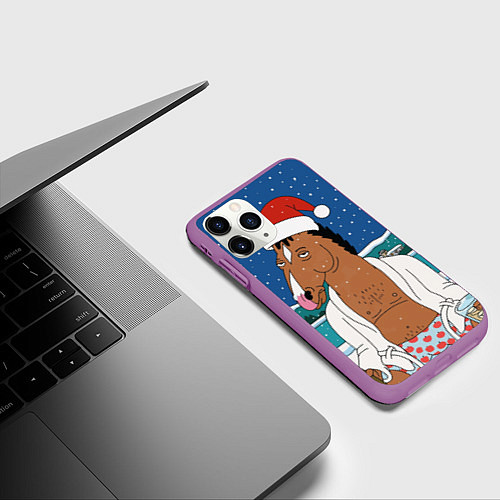 Чехол iPhone 11 Pro матовый Новогодний Конь Боджек / 3D-Фиолетовый – фото 3