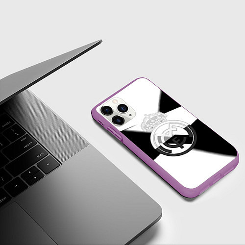 Чехол iPhone 11 Pro матовый Реал Мадрид геометрия полосы / 3D-Фиолетовый – фото 3