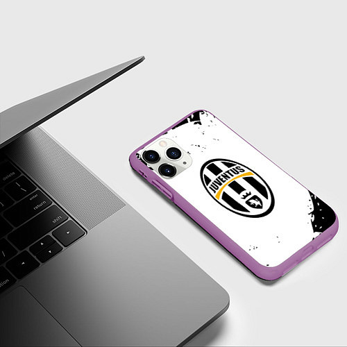 Чехол iPhone 11 Pro матовый Ювентус краски черно белые всплеск / 3D-Фиолетовый – фото 3