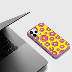 Чехол iPhone 11 Pro матовый Пончики Гомера, цвет: 3D-фиолетовый — фото 2
