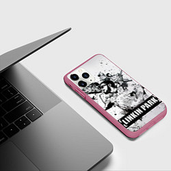 Чехол iPhone 11 Pro матовый Linkin Park, цвет: 3D-малиновый — фото 2