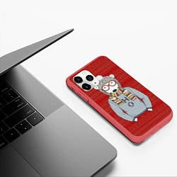 Чехол iPhone 11 Pro матовый Зимний мишка, цвет: 3D-красный — фото 2