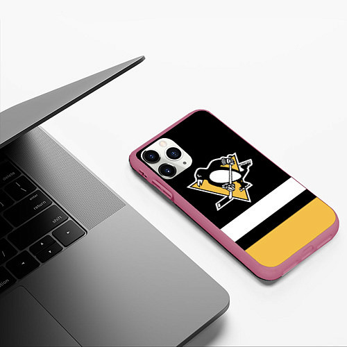 Чехол iPhone 11 Pro матовый Pittsburgh Penguins: Black / 3D-Малиновый – фото 3