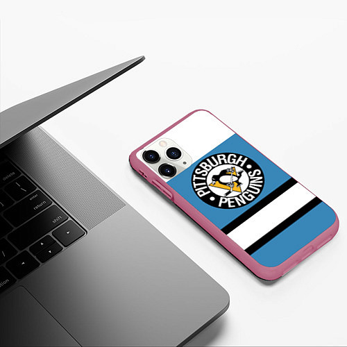 Чехол iPhone 11 Pro матовый Pittsburgh Penguins: White / 3D-Малиновый – фото 3