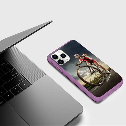 Чехол iPhone 11 Pro матовый Велогонщик / 3D-Фиолетовый – фото 3