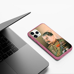 Чехол iPhone 11 Pro матовый Иосиф Сталин, цвет: 3D-малиновый — фото 2