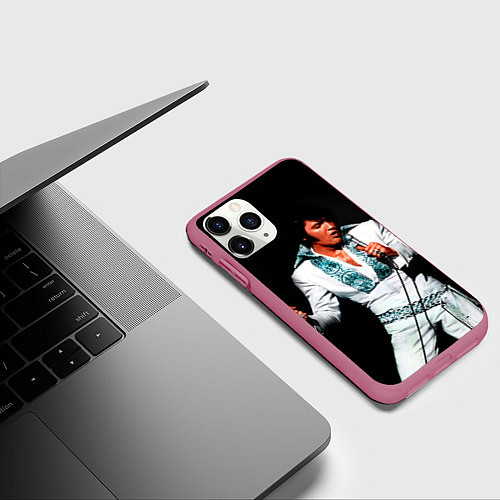 Чехол iPhone 11 Pro матовый Элвис поет / 3D-Малиновый – фото 3
