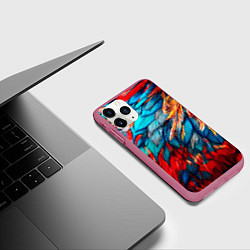 Чехол iPhone 11 Pro матовый Перья, цвет: 3D-малиновый — фото 2