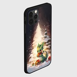 Чехол для iPhone 12 Pro Max Чиби-дракон под ёлкой с подарками, цвет: 3D-черный — фото 2