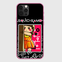Чехол для iPhone 12 Pro ИГРА В КАЛЬМАРА КУКЛА DOLL, цвет: 3D-малиновый