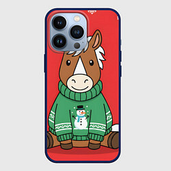 Чехол для iPhone 13 Pro Новогодняя лошадка в зеленом свитере, цвет: 3D-тёмно-синий
