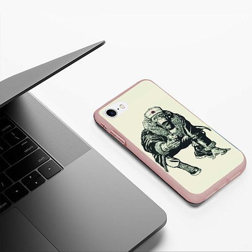 Чехол iPhone 7/8 матовый Обезьяна с пистолетом / 3D-Светло-розовый – фото 3
