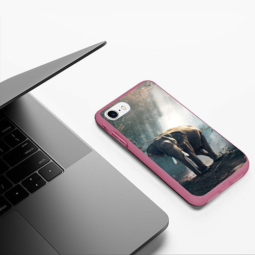 Чехол iPhone 7/8 матовый Слон в лесу / 3D-Малиновый – фото 3