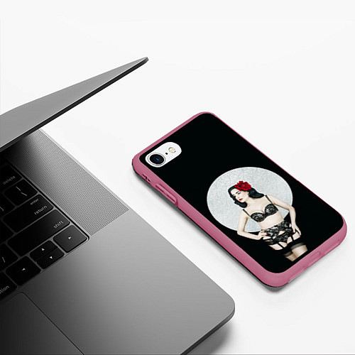 Чехол iPhone 7/8 матовый Дита Фон Тиз / 3D-Малиновый – фото 3