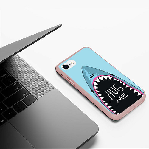 Чехол iPhone 7/8 матовый Shark: Hug me / 3D-Светло-розовый – фото 3