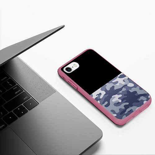 Чехол iPhone 7/8 матовый Камуфляж: черный/голубой / 3D-Малиновый – фото 3