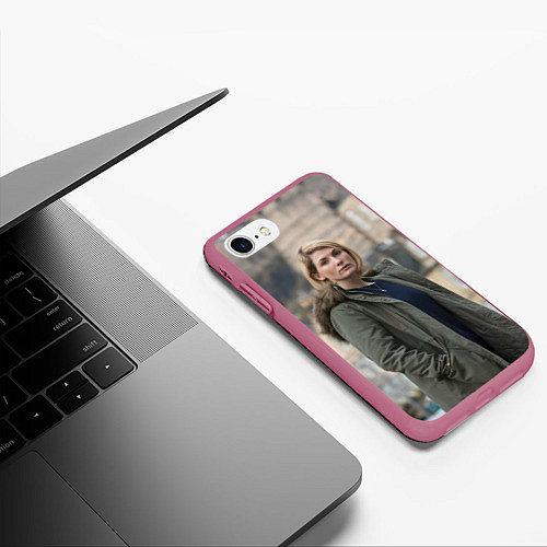 Чехол iPhone 7/8 матовый Доктор / 3D-Малиновый – фото 3