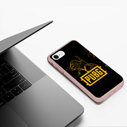 Чехол iPhone 7/8 матовый PUBG: Black Soldier, цвет: 3D-светло-розовый — фото 2