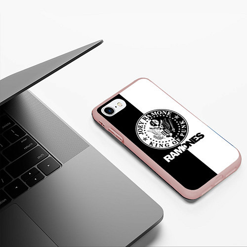 Чехол iPhone 7/8 матовый Ramones B&W / 3D-Светло-розовый – фото 3