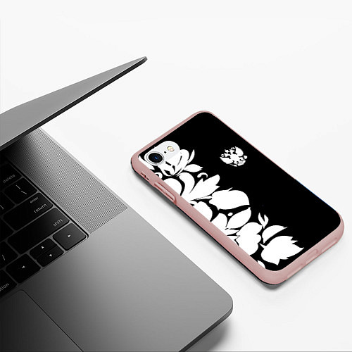 Чехол iPhone 7/8 матовый Russia: B&W Floral / 3D-Светло-розовый – фото 3