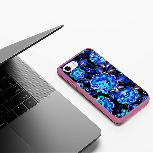 Чехол iPhone 7/8 матовый Синяя хохлома / 3D-Малиновый – фото 3