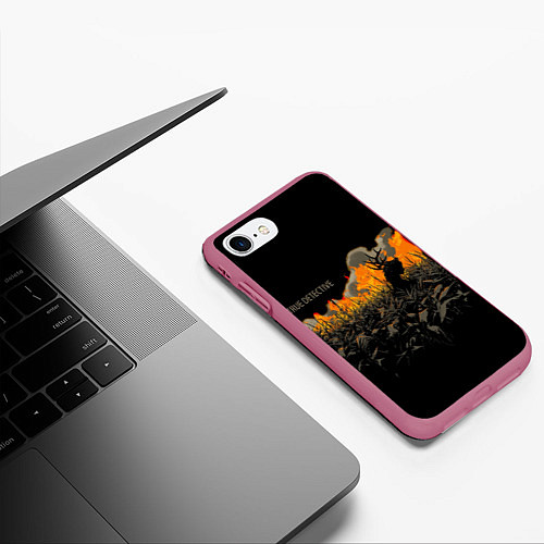 Чехол iPhone 7/8 матовый True Detective: Fire / 3D-Малиновый – фото 3