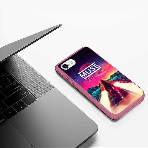 Чехол iPhone 7/8 матовый Muse: Simulation Theory / 3D-Малиновый – фото 3