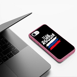Чехол iPhone 7/8 матовый Team Russia, цвет: 3D-малиновый — фото 2