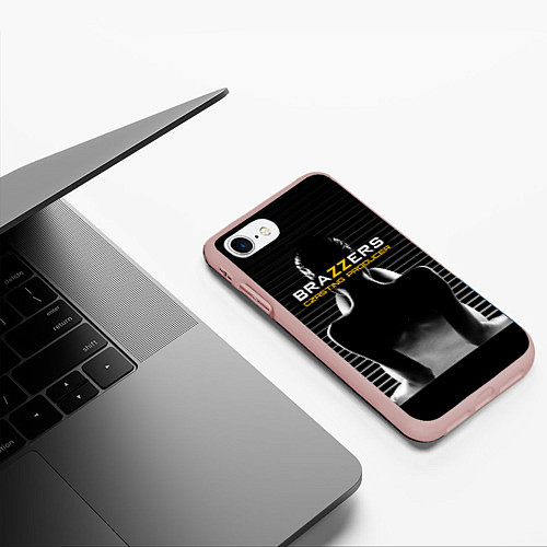 Чехол iPhone 7/8 матовый Brazzers сasting-producer / 3D-Светло-розовый – фото 3
