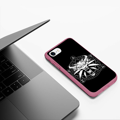 Чехол iPhone 7/8 матовый The Witcher / 3D-Малиновый – фото 3