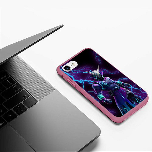 Чехол iPhone 7/8 матовый FORTNITE / 3D-Малиновый – фото 3