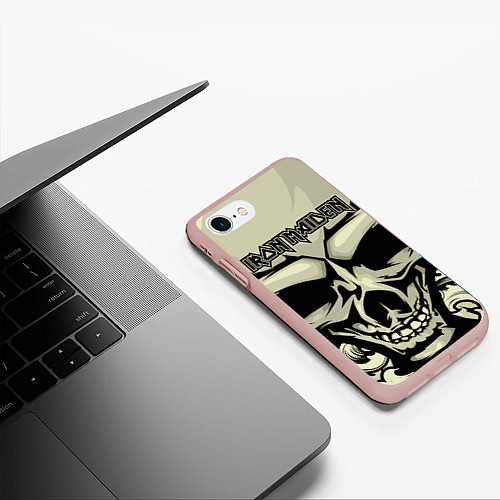 Чехол iPhone 7/8 матовый Iron Maiden / 3D-Светло-розовый – фото 3