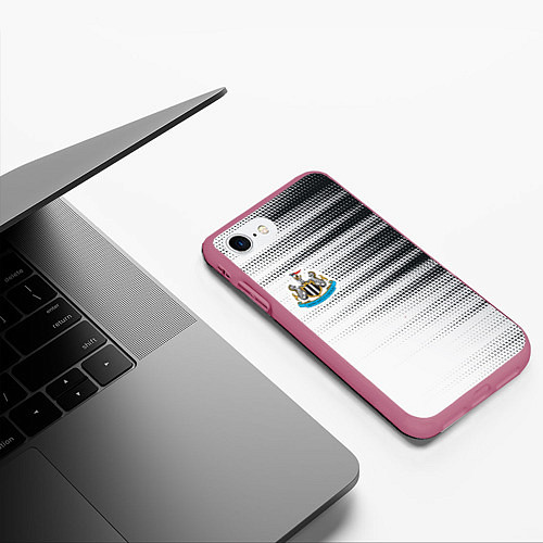 Чехол iPhone 7/8 матовый Форма Нью Кстла / 3D-Малиновый – фото 3