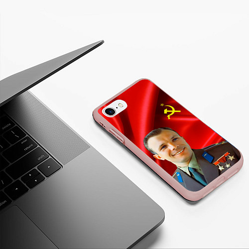 Чехол iPhone 7/8 матовый Юрий Гагарин / 3D-Светло-розовый – фото 3