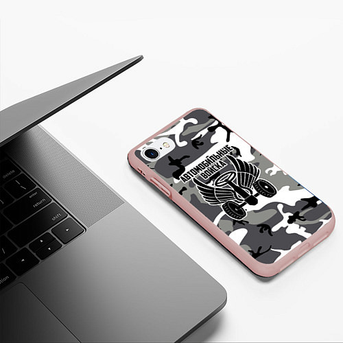 Чехол iPhone 7/8 матовый Автомобильные войска камуфляж / 3D-Светло-розовый – фото 3