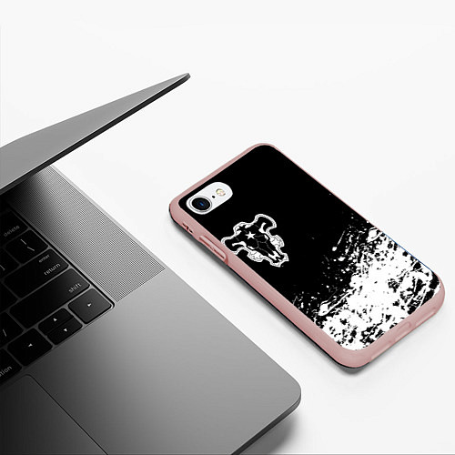 Чехол iPhone 7/8 матовый Черный Клевер Черный Бык 6 / 3D-Светло-розовый – фото 3
