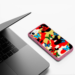 Чехол iPhone 7/8 матовый Камуфляжные бабочки, цвет: 3D-малиновый — фото 2