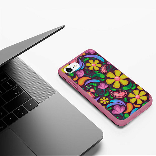 Чехол iPhone 7/8 матовый Летние цветы узор на темном / 3D-Малиновый – фото 3