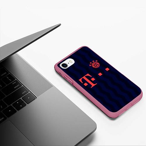 Чехол iPhone 7/8 матовый FC Bayern Munchen / 3D-Малиновый – фото 3