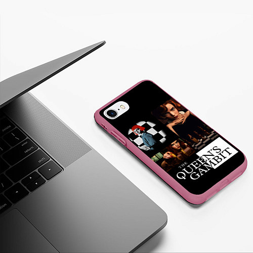 Чехол iPhone 7/8 матовый Ход Королевы / 3D-Малиновый – фото 3