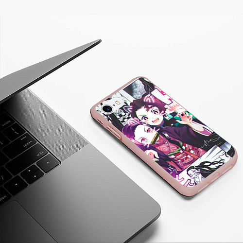 Чехол iPhone 7/8 матовый Семья Камадо / 3D-Светло-розовый – фото 3