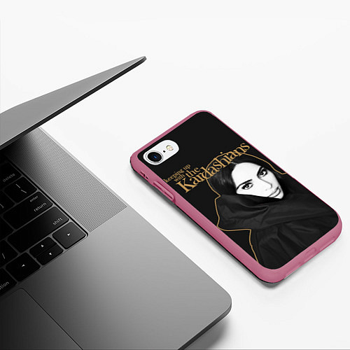 Чехол iPhone 7/8 матовый Ким Кардашьян / 3D-Малиновый – фото 3